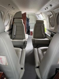 Interior - BEECHCRAFT - C90B