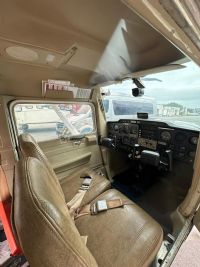 Interior - CESSNA - 150
