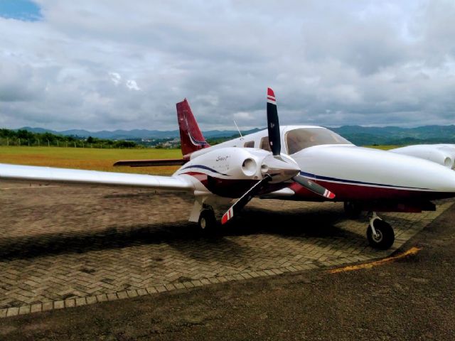 PIPER - PA-34-220T