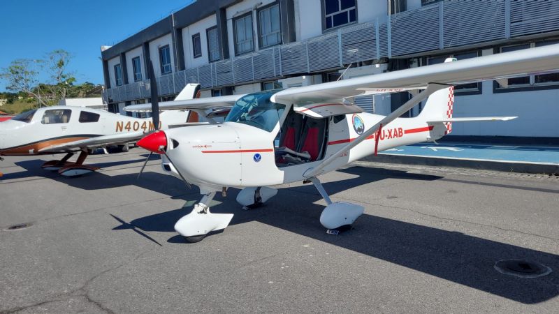 FK-LIGHTPLANES - FK9 MK3B