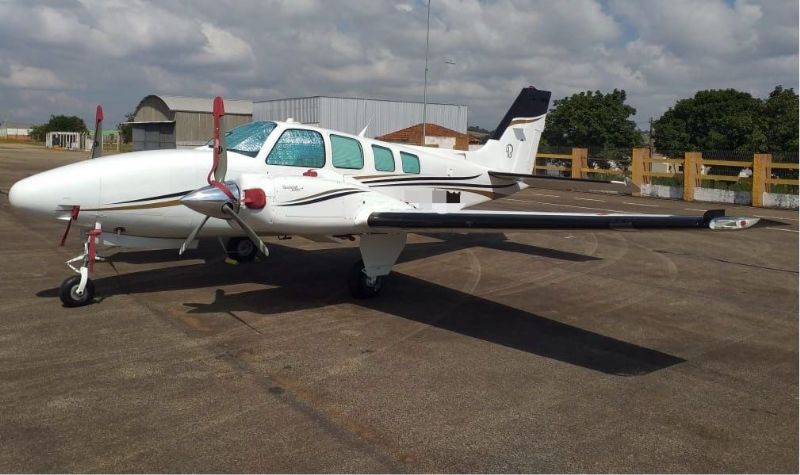 BEECHCRAFT - BARON 58