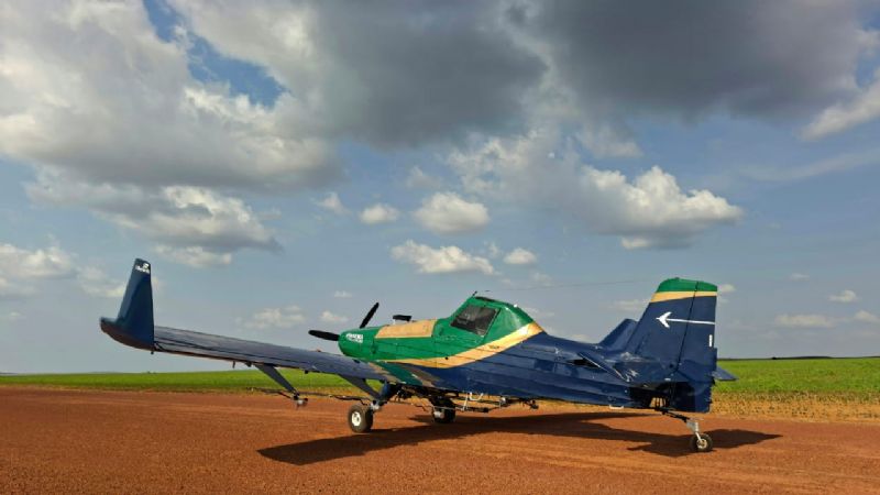 EMBRAER / NEIVA - EMB-202A