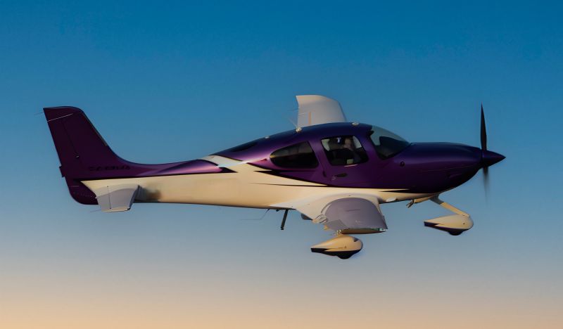 CIRRUS - SR22