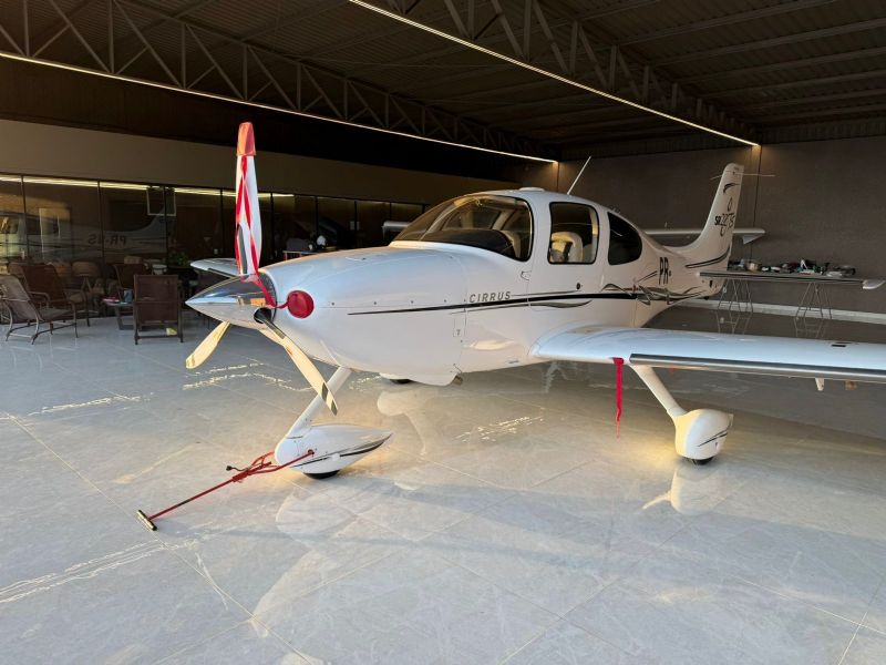 CIRRUS - SR22