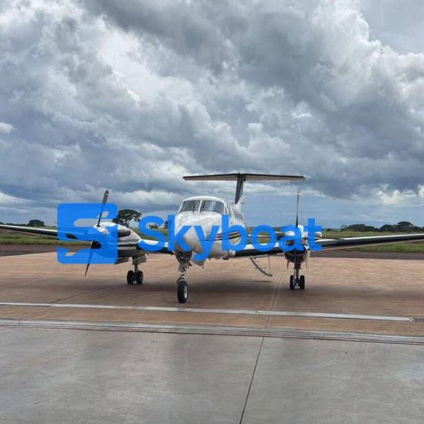 BEECHCRAFT - KING AIR B200