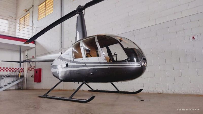 ROBINSON - R-44 RAVEN II
