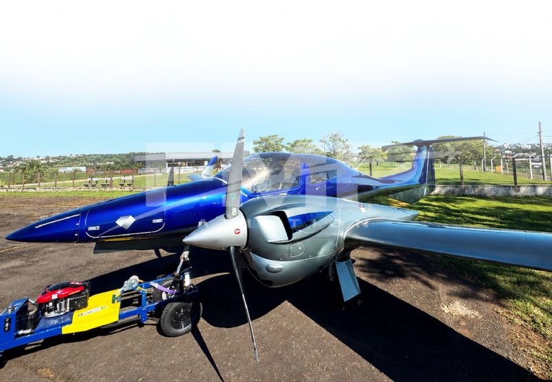 DIAMOND - DA42