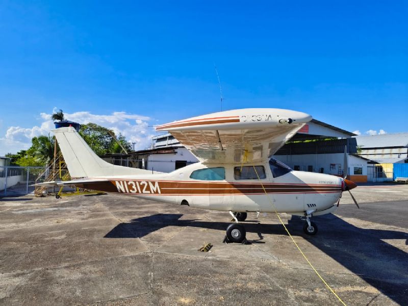 CESSNA - 210M