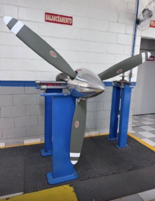 VENDO - HELICE TRI-PA HARTZELL
