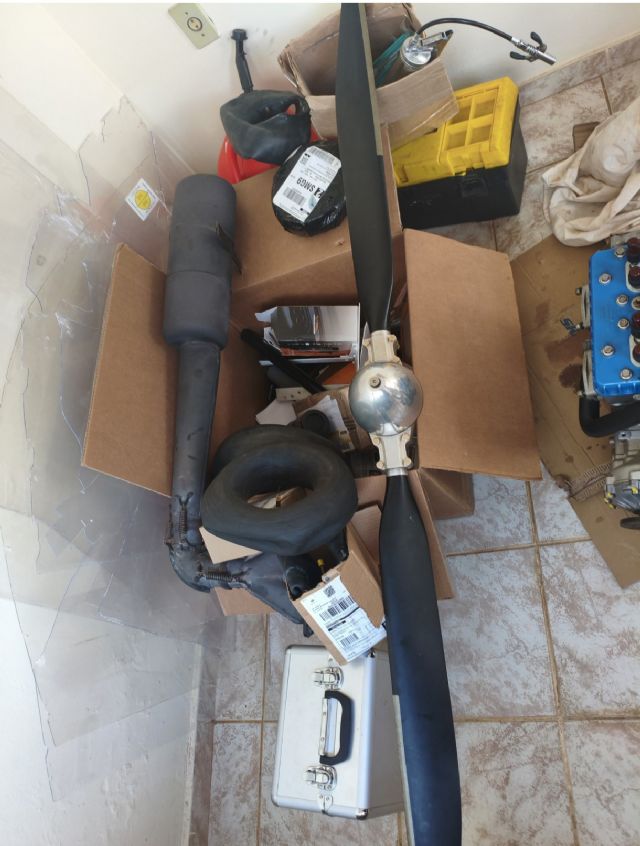 VENDO - HÉLICE WARP DRIVE BIPÁ E SPINER